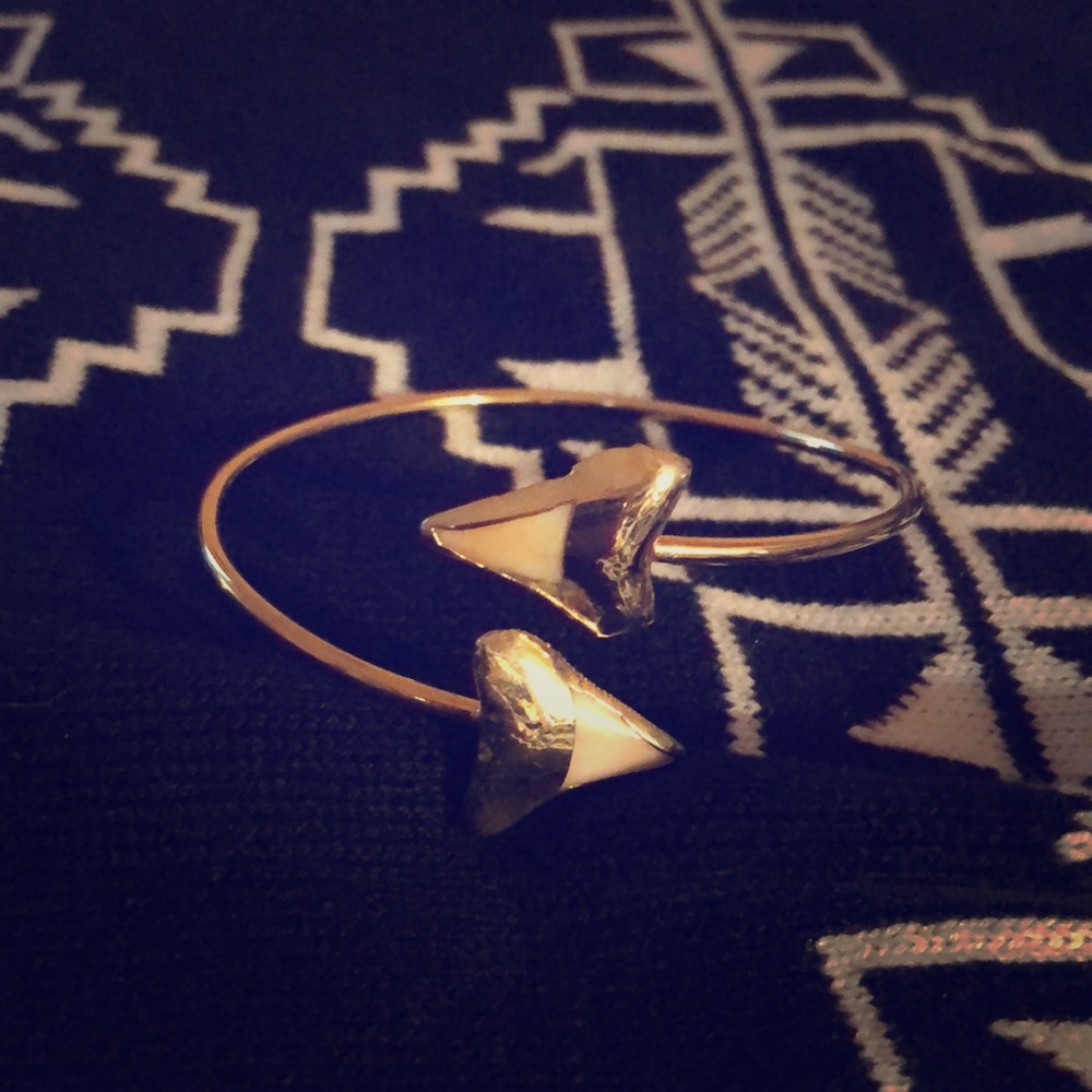 Adjustable Shark Tooth Bracelet